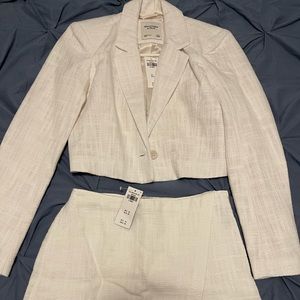 NWT Abercrombie & Fitch blazer and skort set